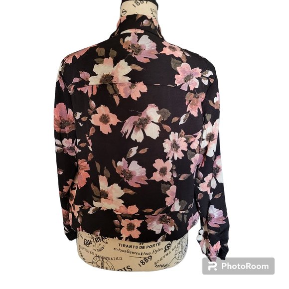 Women's Iris Los Angeles Crepe Crop Waterfall Floral Office Casual Cardi… - Picture 2 of 7